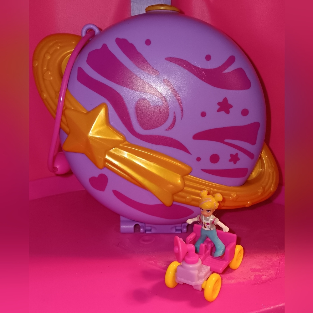 Polly Pocket Saturn Space Travel Playset